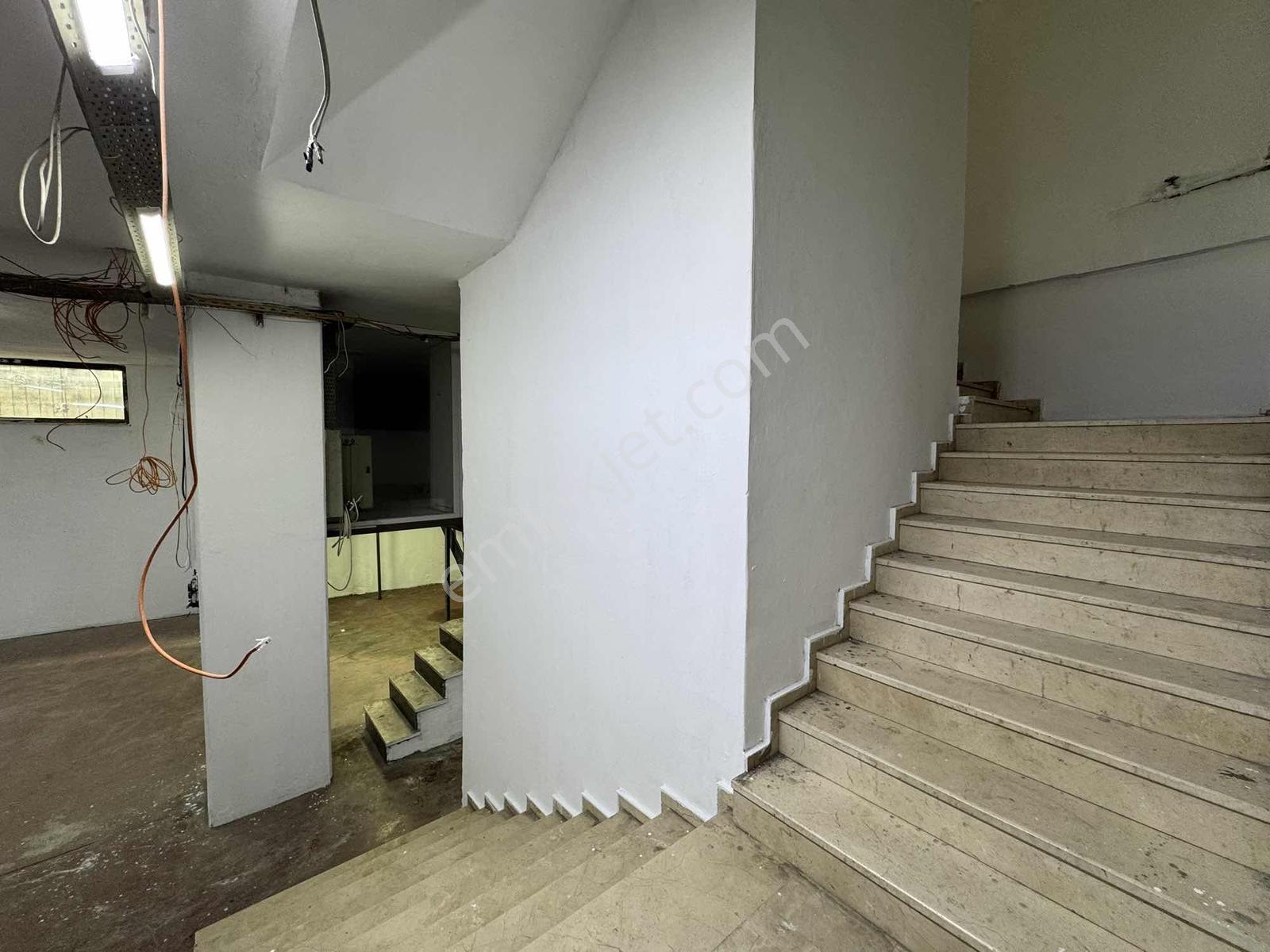 Remax Ten Esenyurt Doğan Araslı Caddesine Komşu 500m2 İmalathane - Görsel 22