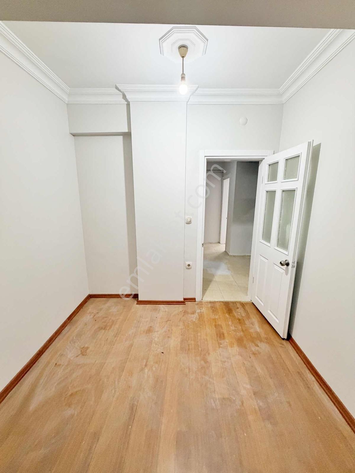 Familyadan Girne Cad Alt Sokağında 2+1 Kiralık 80m2 Yüksek Giriş - Görsel 12
