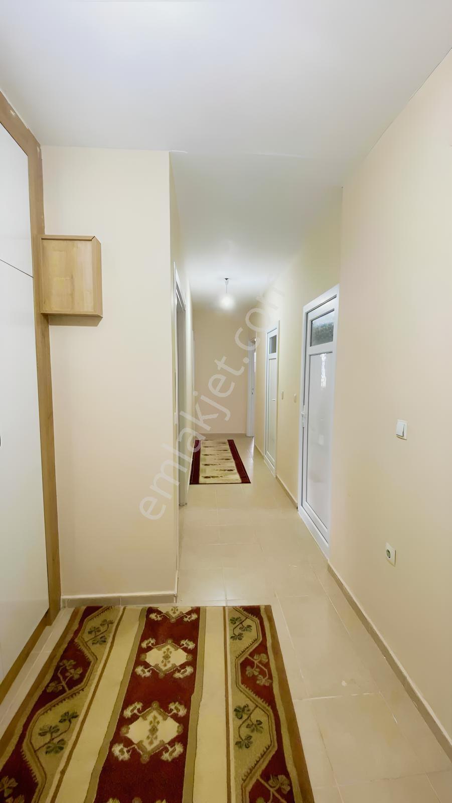 Gazeteciler Sitesi Ön Cephe Arakat Masrafsız Daire - Görsel 32