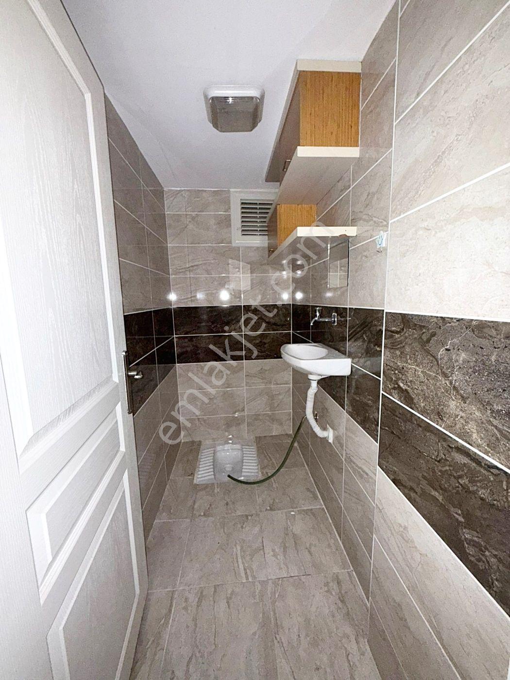 Alban'dan Metrobüse 8dk Kör Odasız Satılık Balkonlu 110m² 2+1 !! - Görsel 18