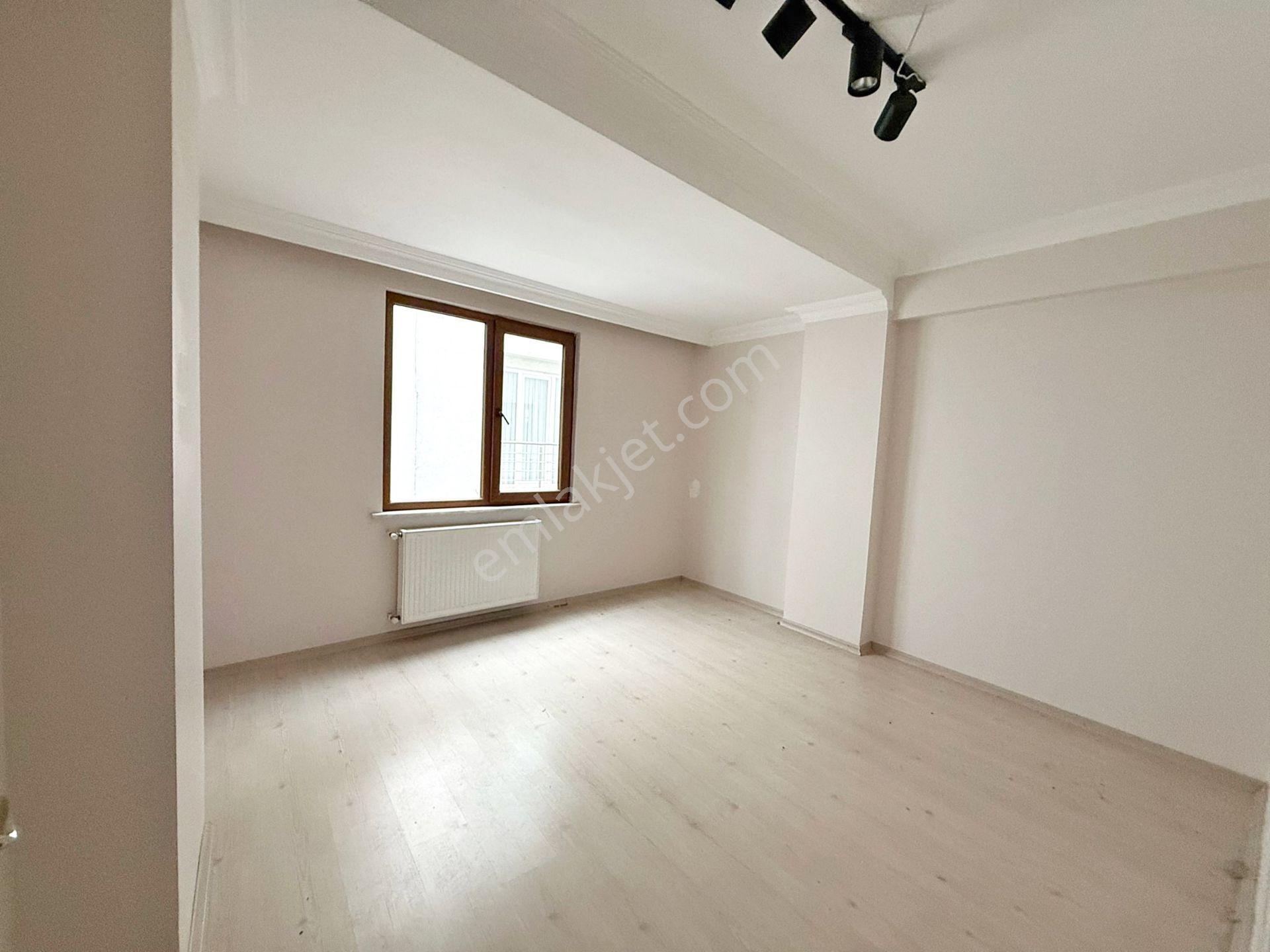 Alban'dan Metrobüse 8dk Kör Odasız Satılık Balkonlu 110m² 2+1 !! - Görsel 13
