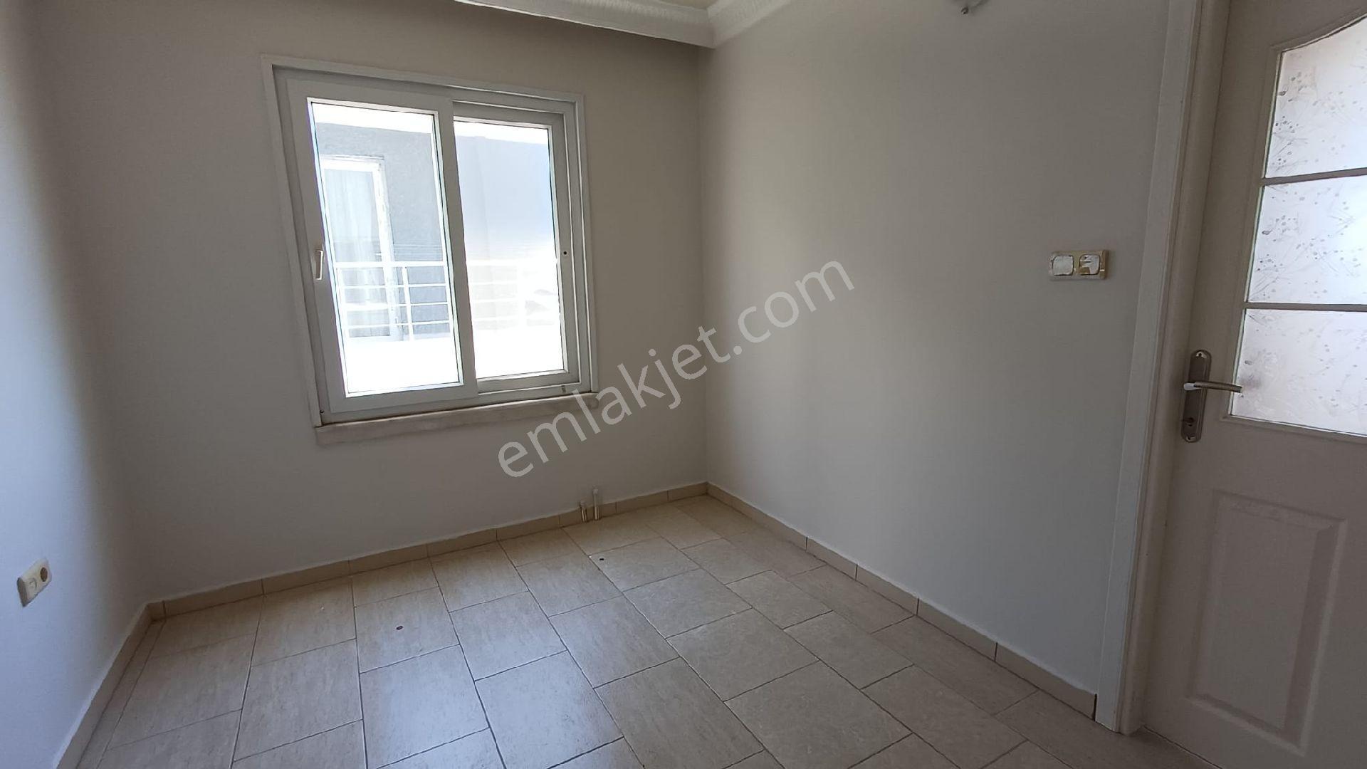 Erdemli Akdeniz Mahallesi'nde Kiralık 3+1 Daire - Görsel 16