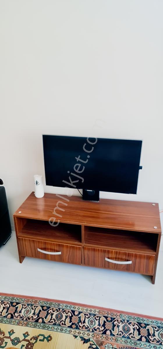 Metrobüse Yakın Site İçi Eşyalı 2+1 - Görsel 12