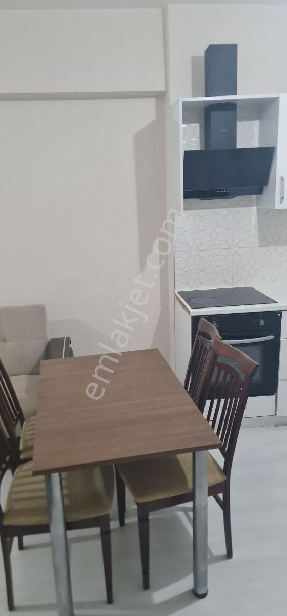 Metrobüse Yakın Site İçi Eşyalı 2+1 - Görsel 14