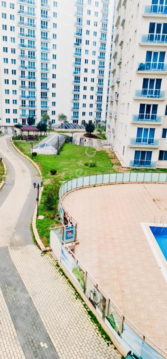 Metrobüse Yakın Site İçi Eşyalı 2+1 - Görsel 32