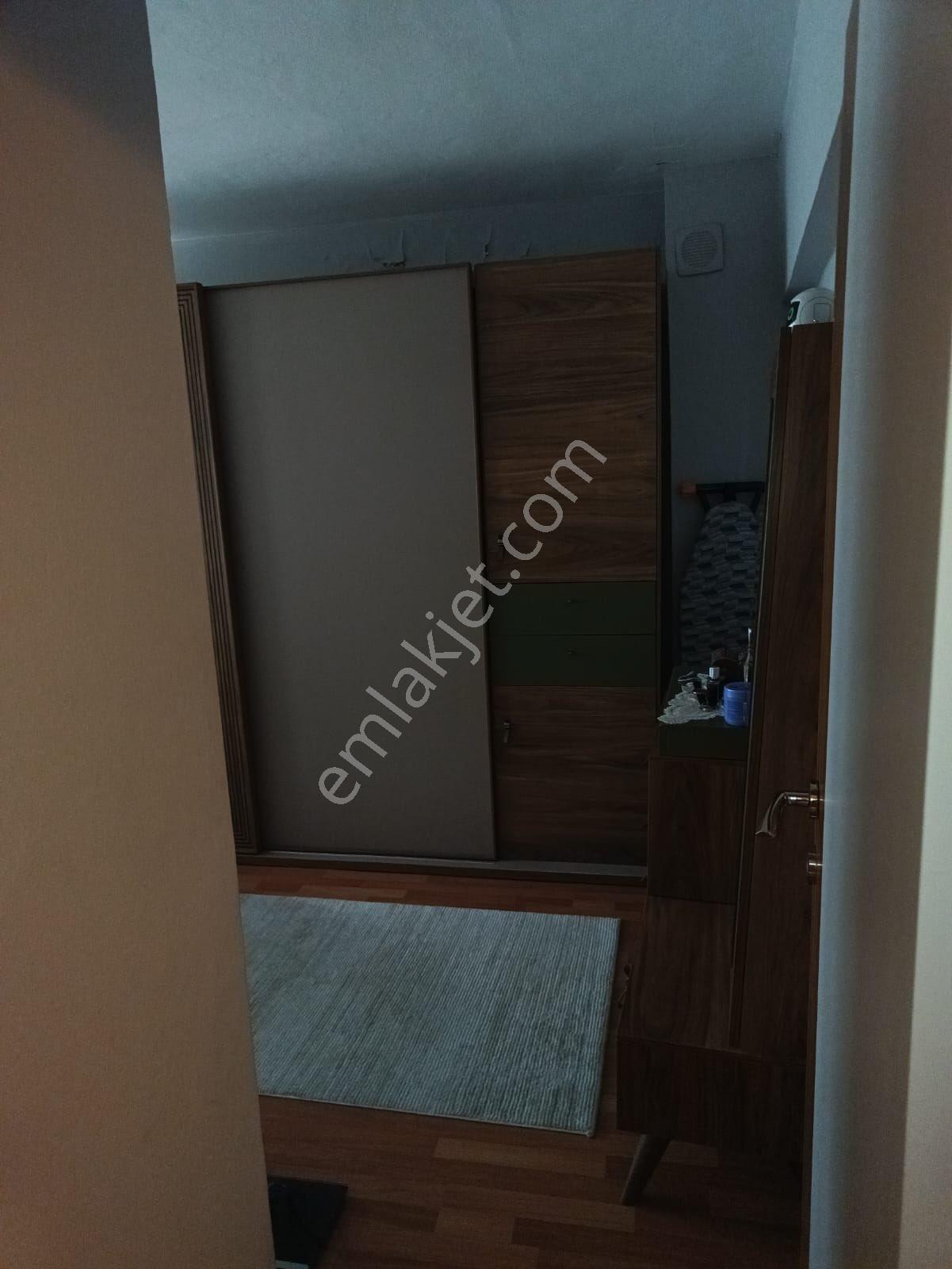 Kuşadası Merkezde Bakımlı 2+1 Daire - Görsel 10