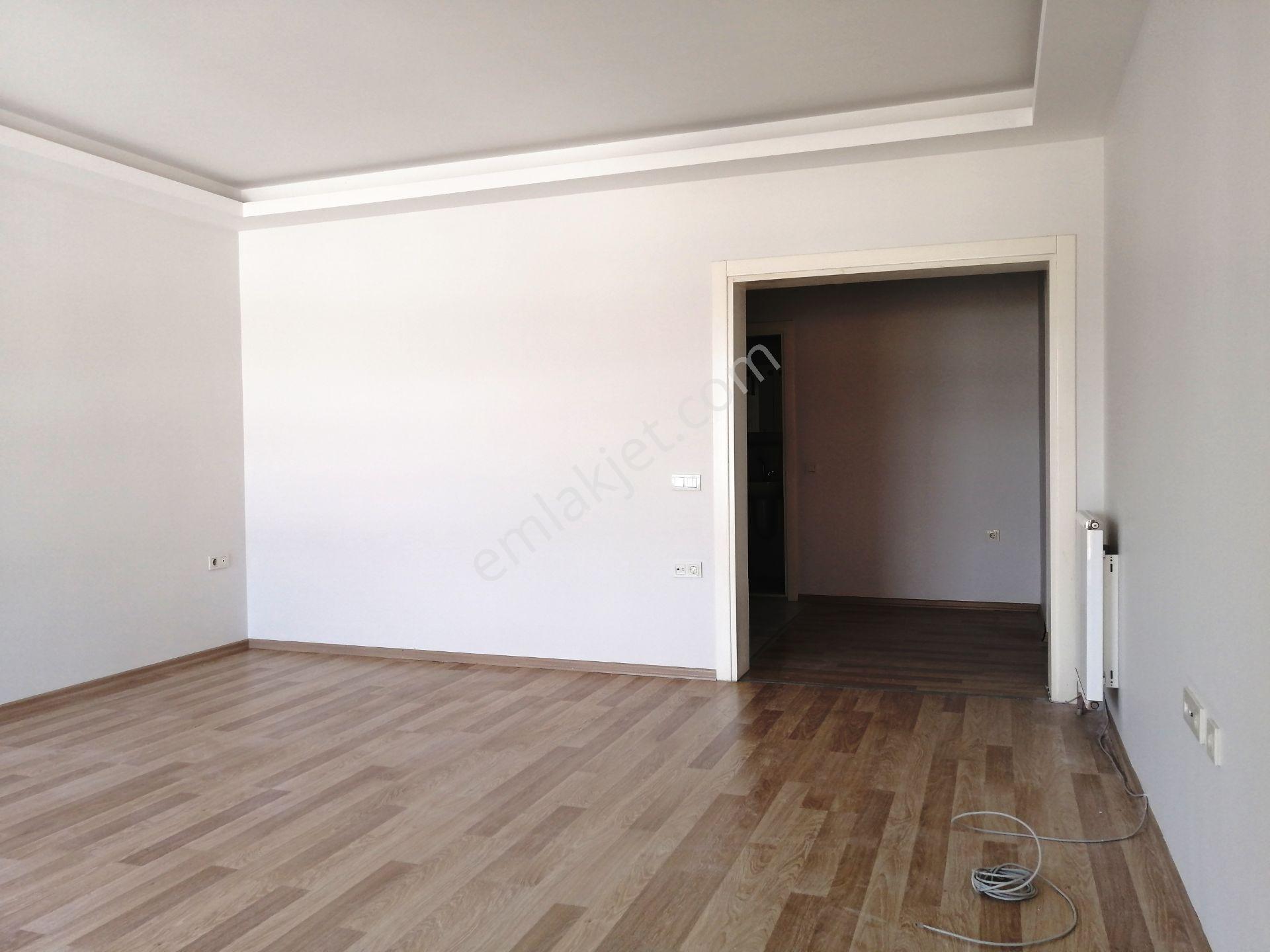Remax Area' Dan Yüzüncü Yıl Mah. Site İçi 3+1 Kiralık Daire - Görsel 11