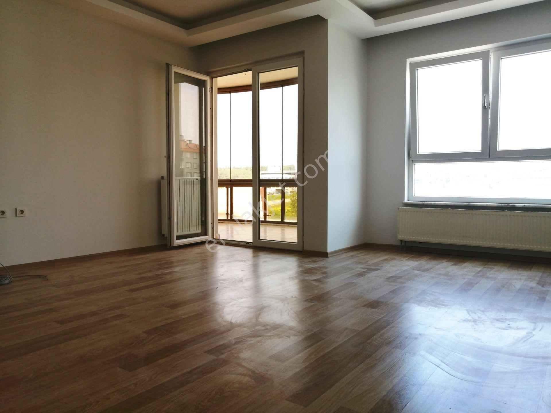 Remax Area' Dan Yüzüncü Yıl Mah. Site İçi 3+1 Kiralık Daire - Görsel 10