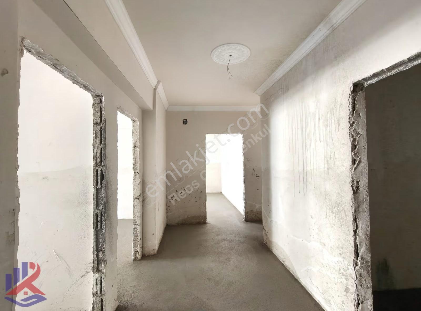 Reos Gayrimenkul'den Doğukent Ana Caddede 200m² 4+1 Lüx Daire - Görsel 17