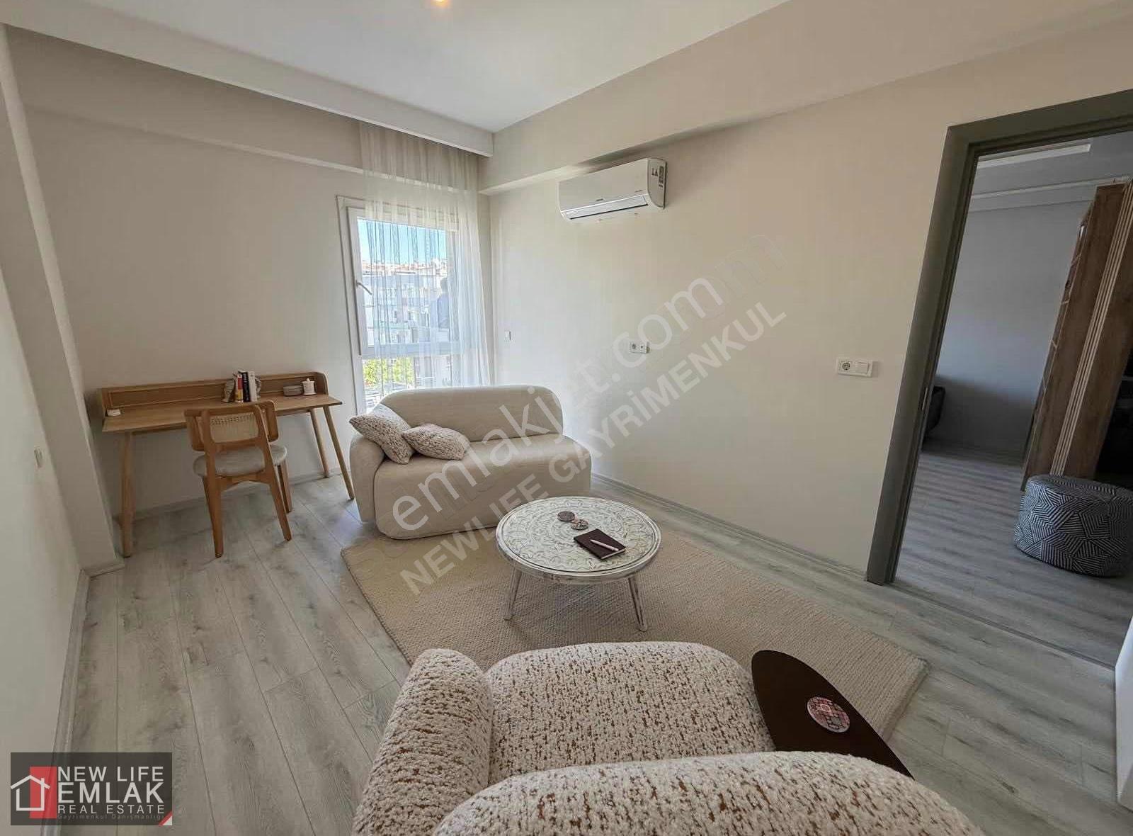 Kuşadası Kirazlı Yolu Ana Cadde Üzeri Ofis Yada Mesken Kiralık - Görsel 5