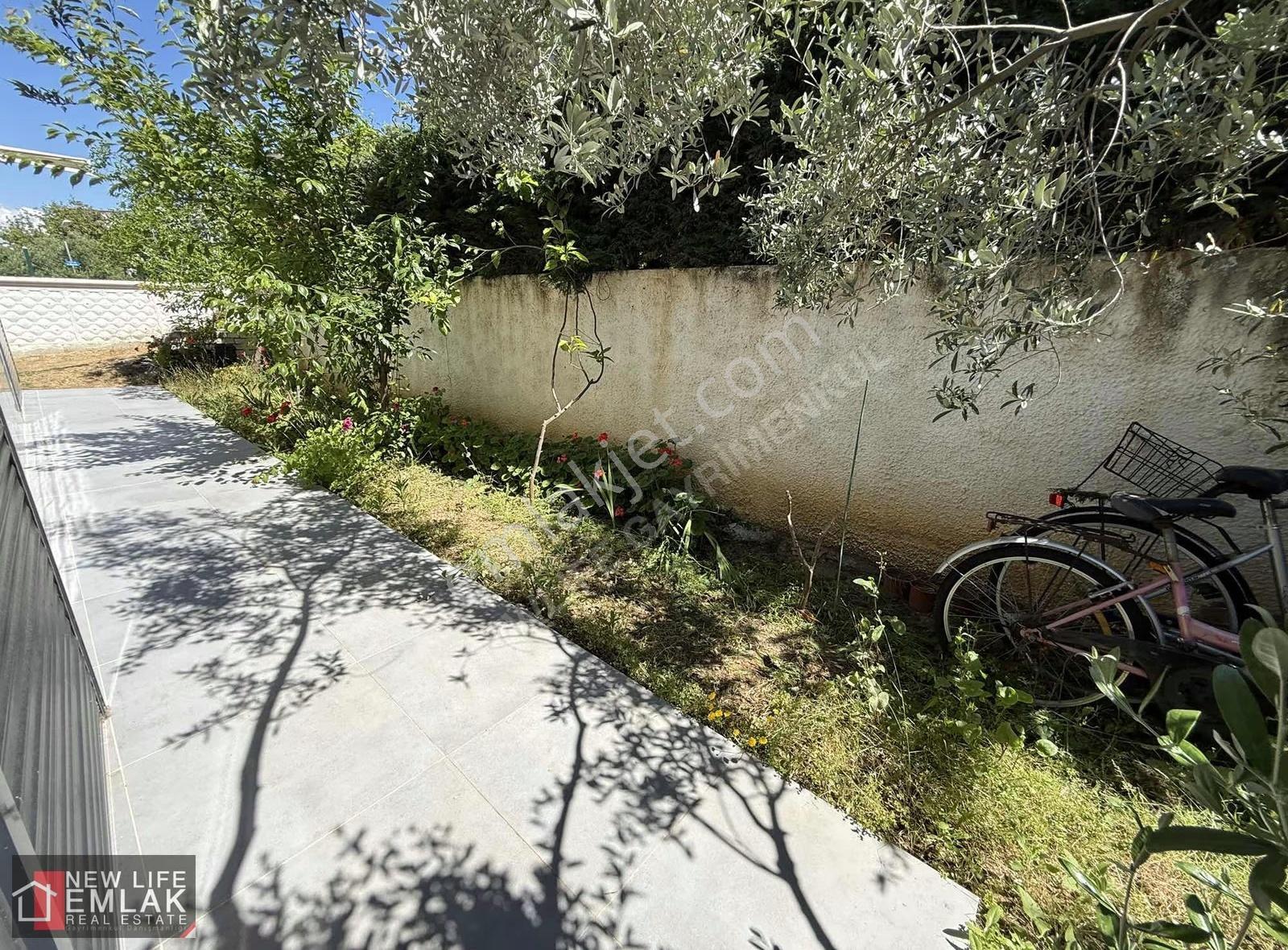 Kuşadası Güzelçamlıda Denize Yakın Satılık Villa - Görsel 4
