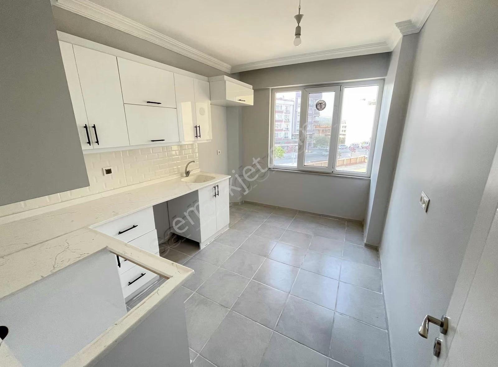 Akgün'den Doğalgazlı Kiralık Yeni Daire - Görsel 2