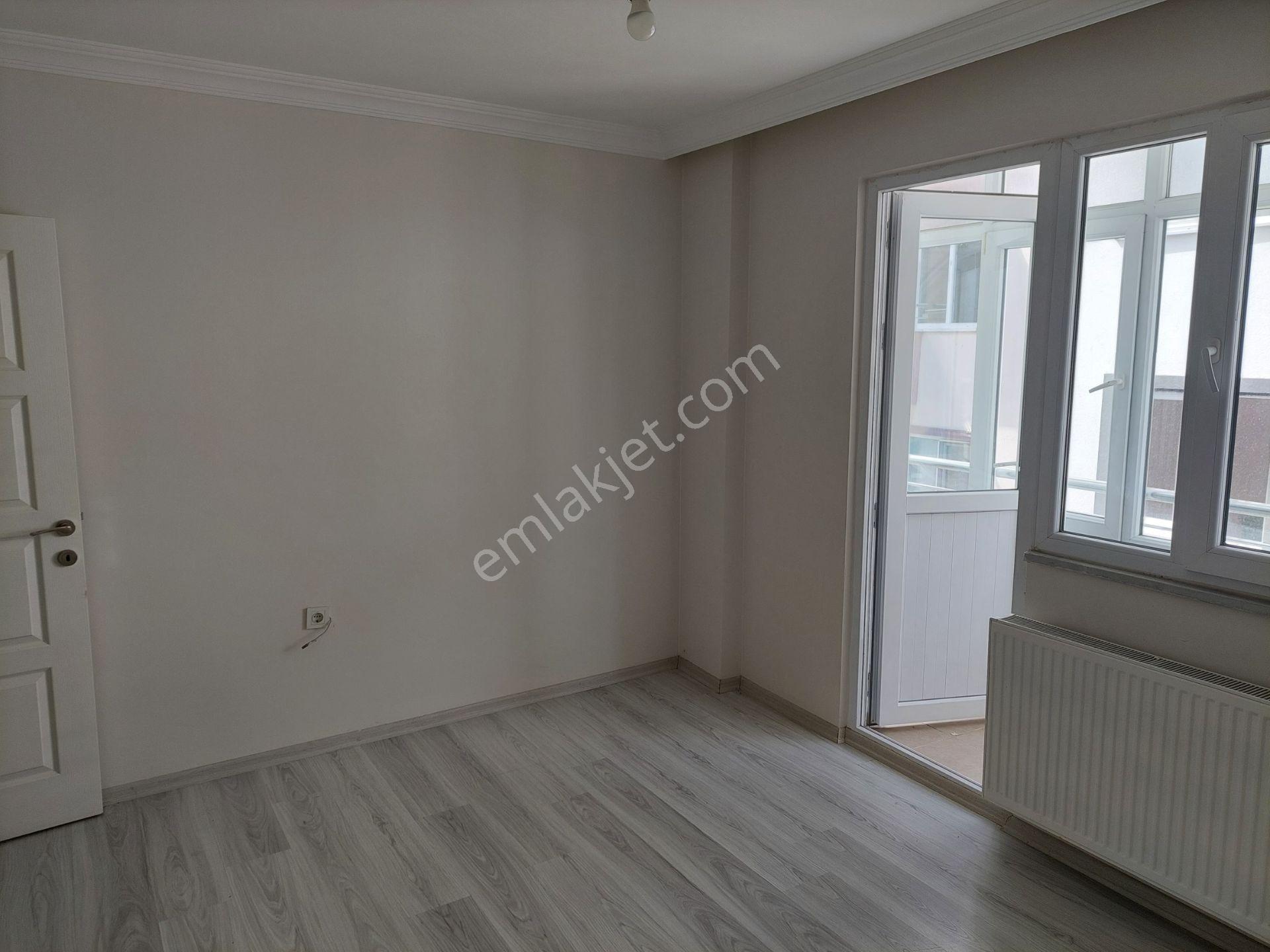 Çınarlıda Satılık İskanlı 2+1 Daire - Görsel 13