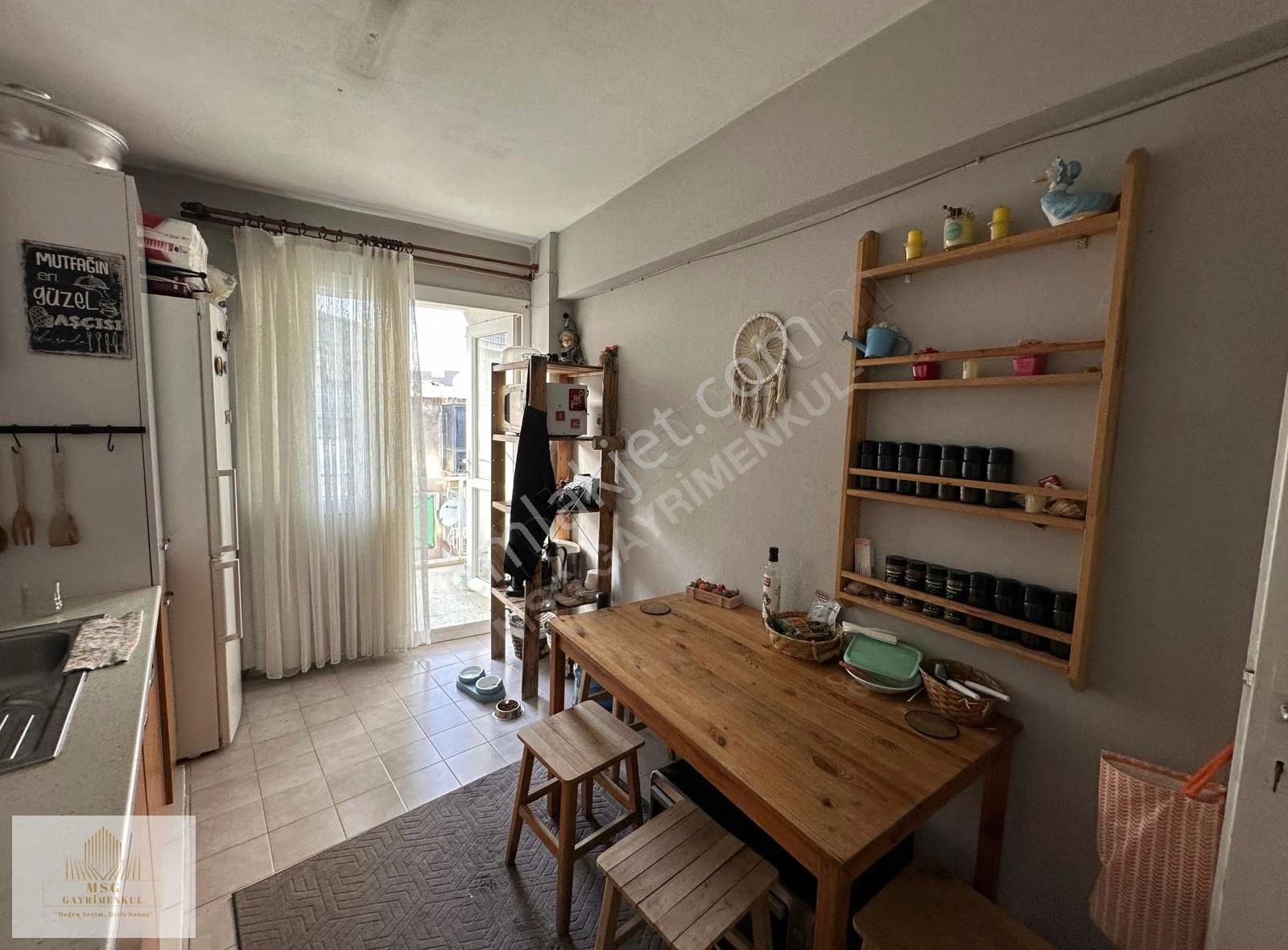 Msg'den Deniz Ve Şehir Manzaralı Geniş Metrekare 3+1 Daire - Görsel 13