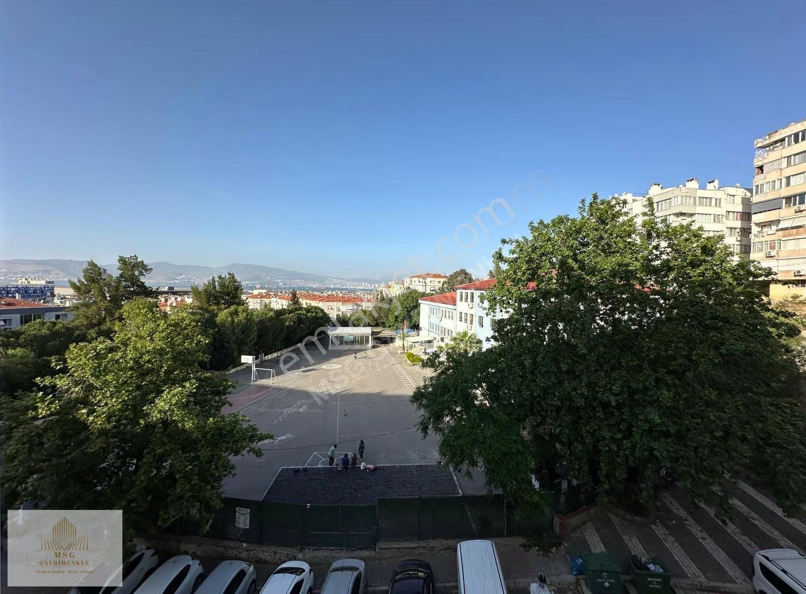 Msg'den Deniz Ve Şehir Manzaralı Geniş Metrekare 3+1 Daire