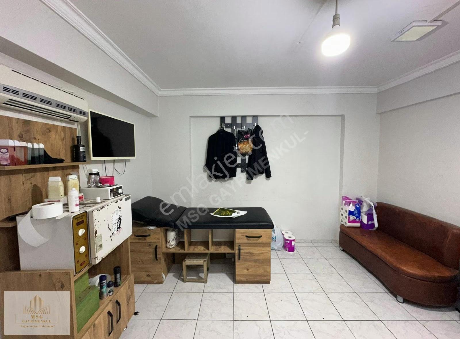 Msg'den Yeşilyurt'ta Aktif Kiracılı Satılık Dükkan - Görsel 43