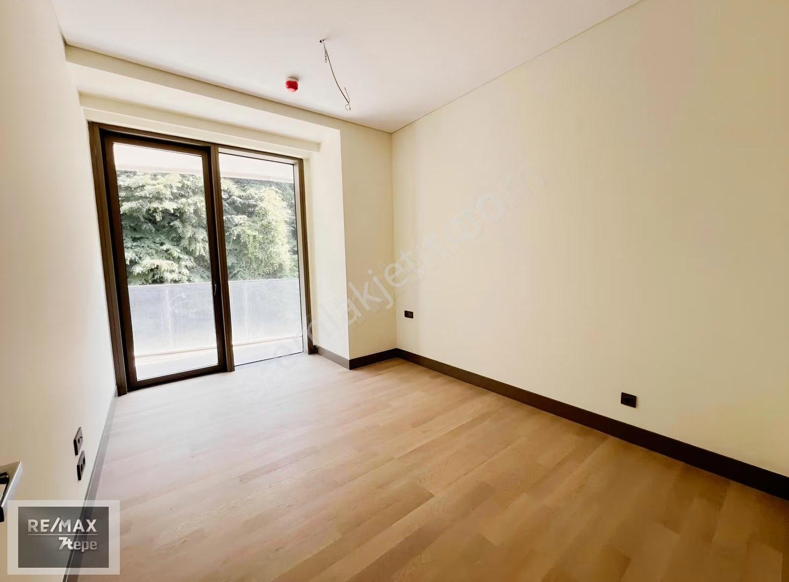 Büyük Salon Sevenlere, Çift Cepheli Özel 2+1 Satılık Rezidans - Görsel 9