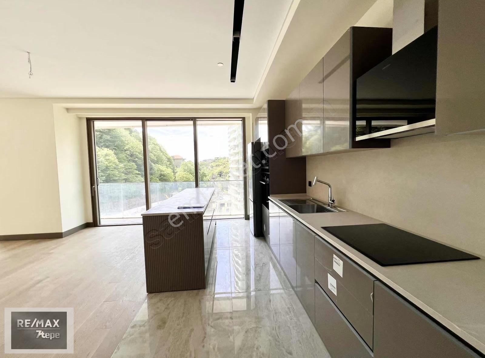 Büyük Salon Sevenlere, Çift Cepheli Özel 2+1 Satılık Rezidans - Görsel 13