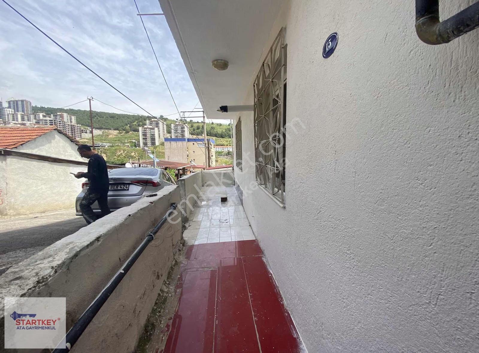 Bayraklı Onur Mahallesi 2 Katlı Ayrı Tapu 3+1 Satılıkmüstakil Ev - Görsel 6