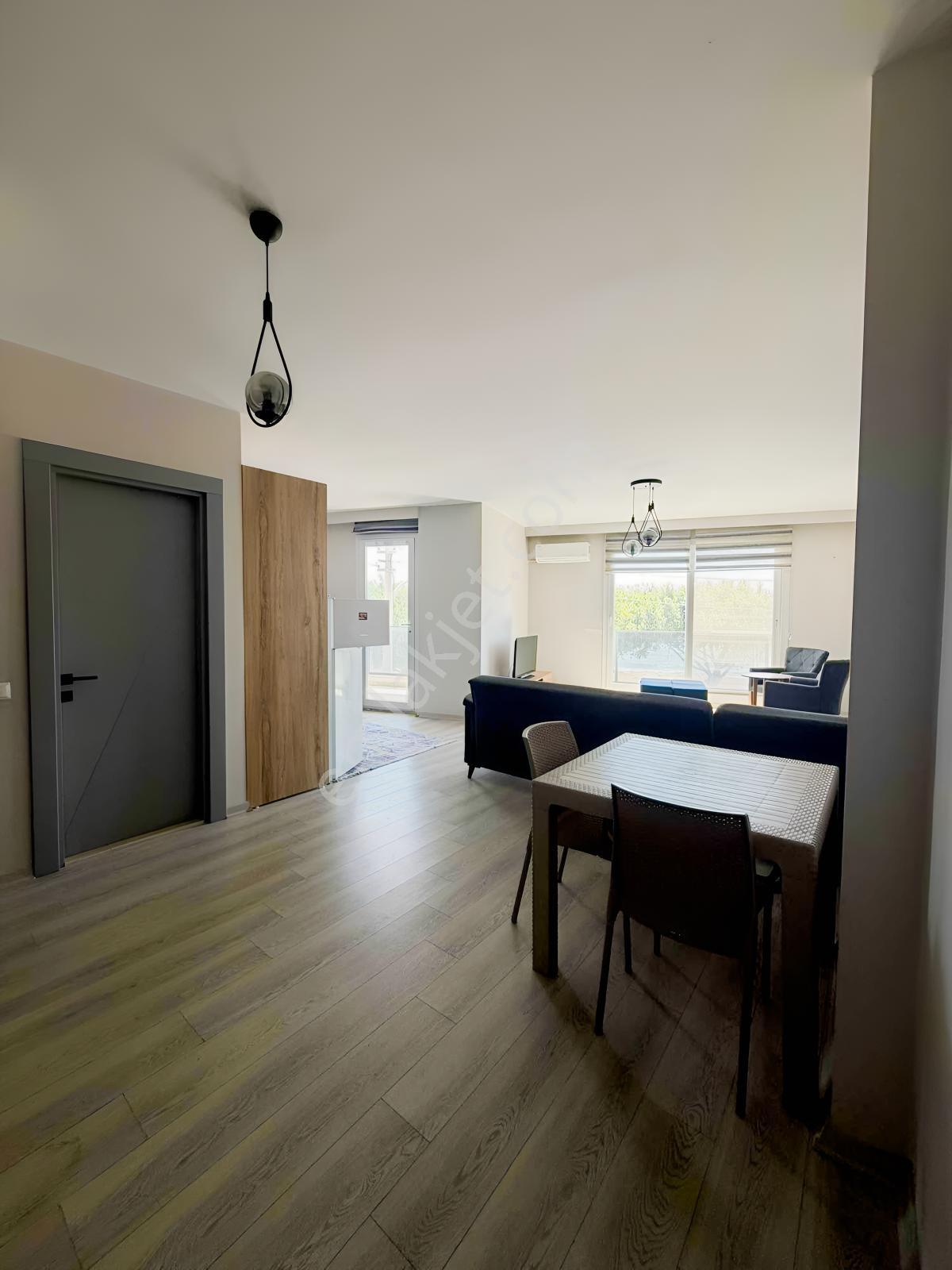 Erdemli Kocahasanlı Da Denize Sıfır Eşyalı Kiralık 1+1 - Görsel 14