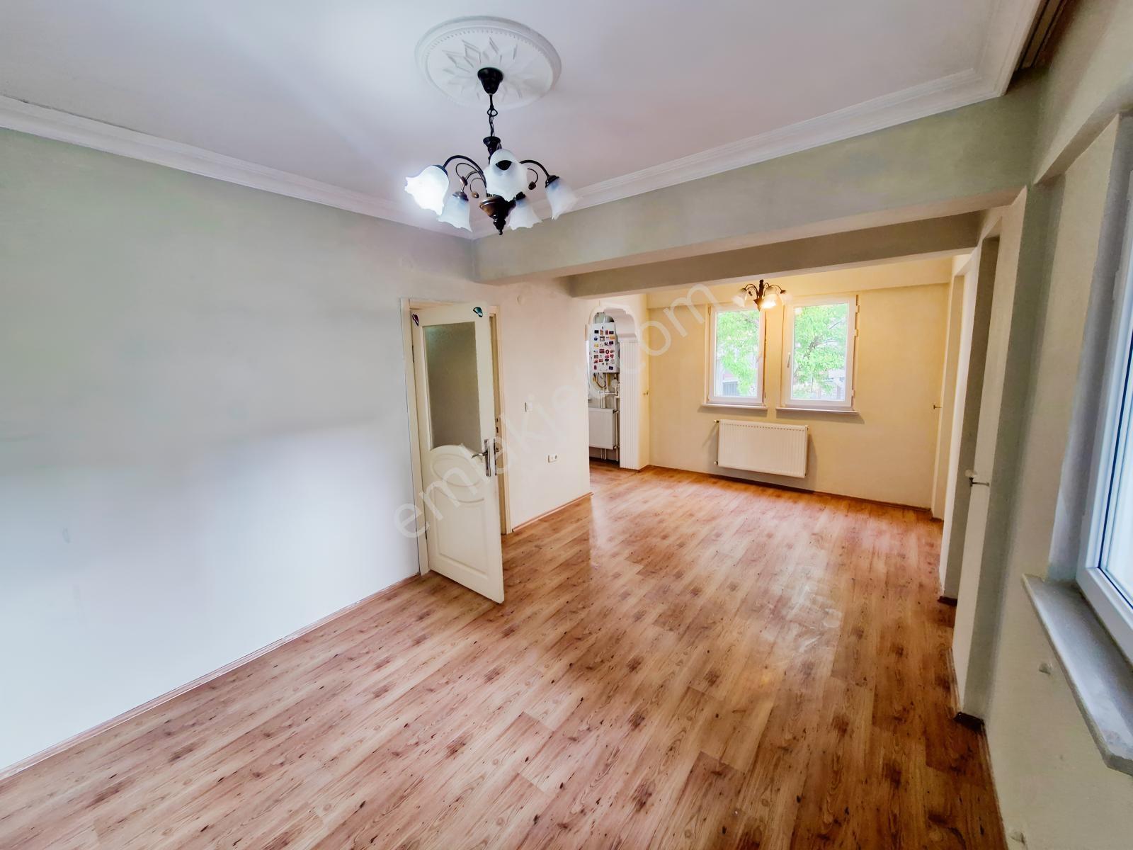 Zafer Mah.de Müstakil Yaşam Sunan 6+2 Satılık Villa - Görsel 21