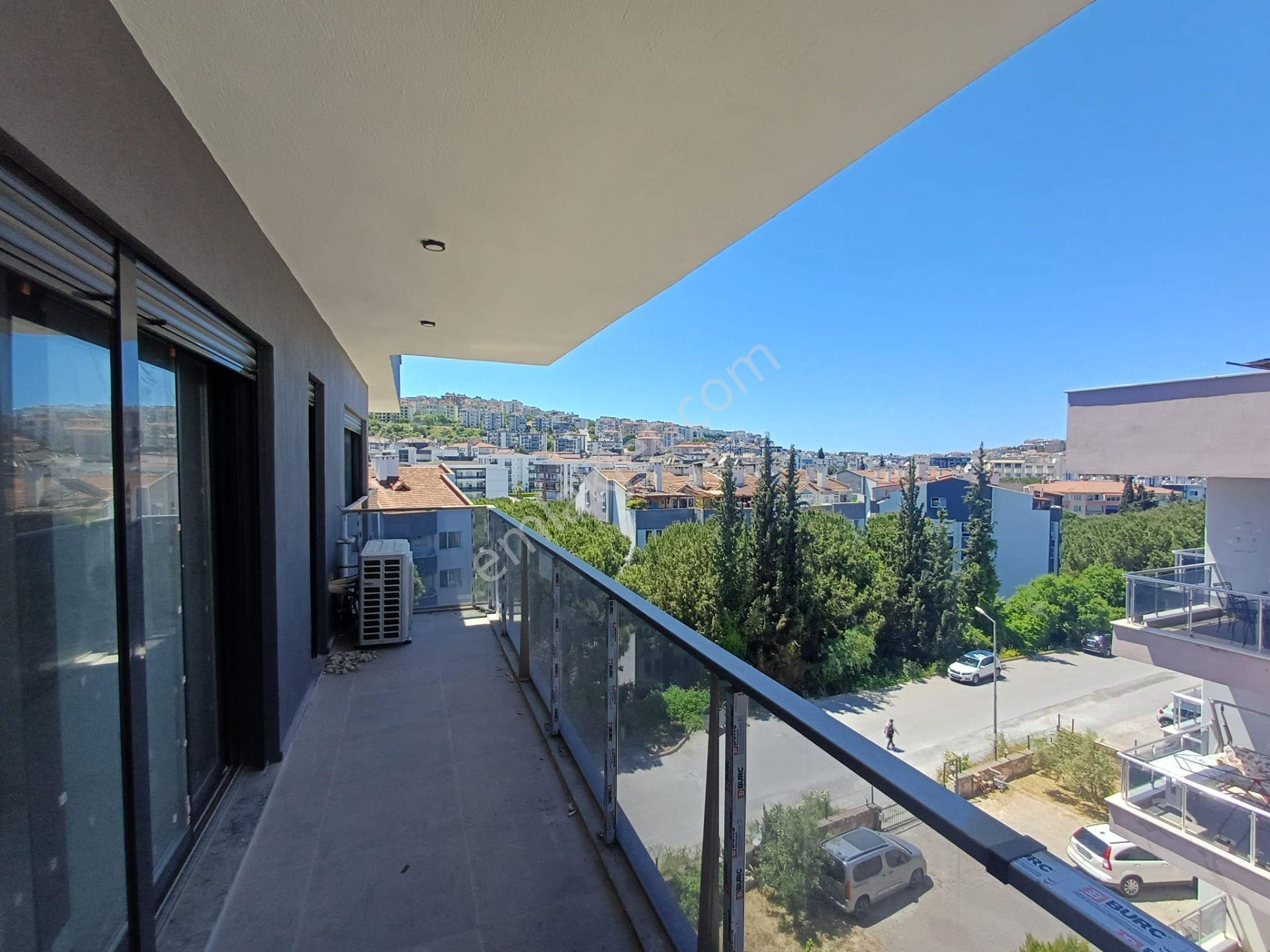 Açık Yüzme Havuzu - Kapalı Otopark - 3+1 Sıfır Daire - Görsel 32
