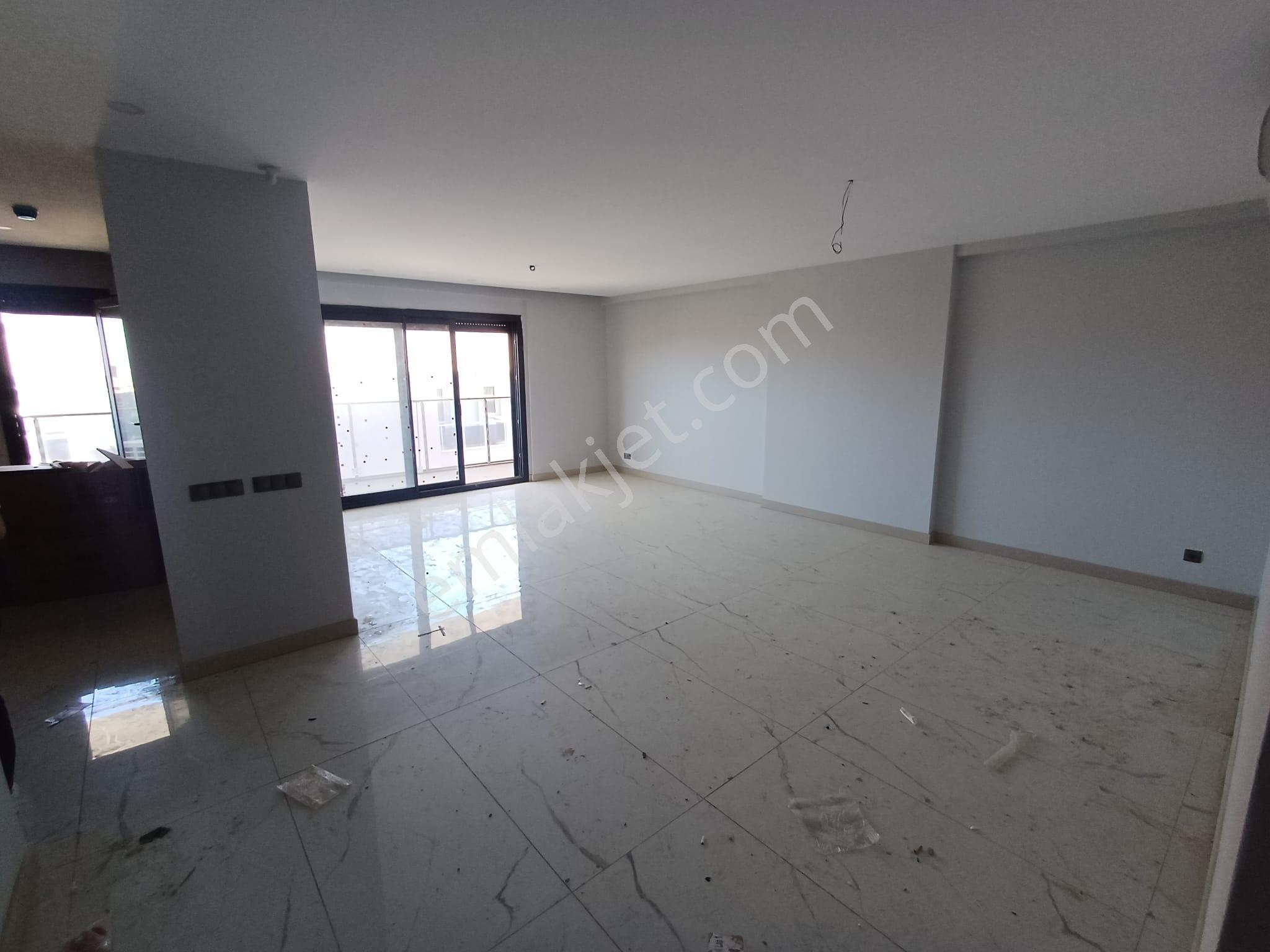 Açık Yüzme Havuzu - Kapalı Otopark - 3+1 Sıfır Daire - Görsel 11