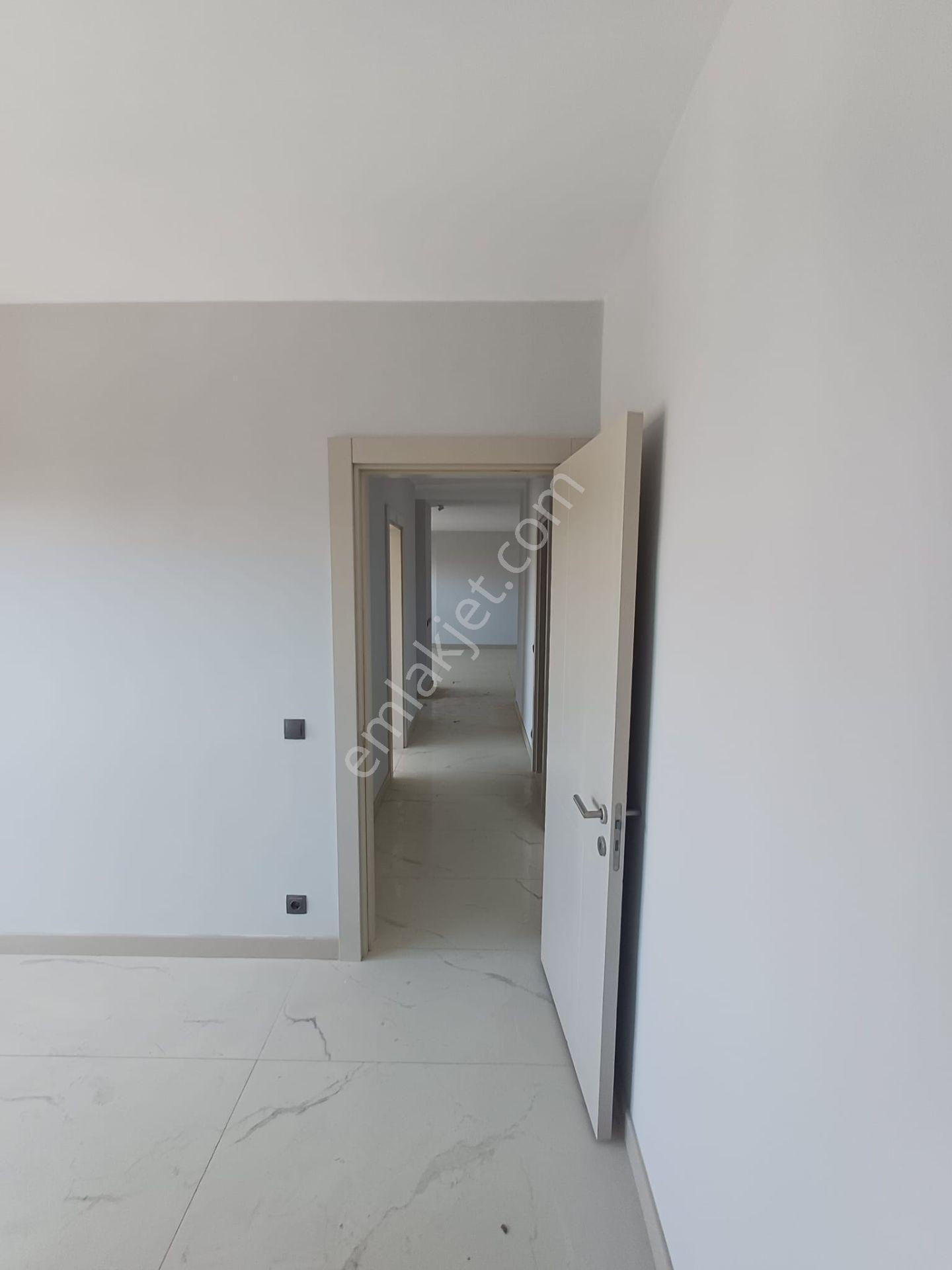 Açık Yüzme Havuzu - Kapalı Otopark - 3+1 Sıfır Daire - Görsel 22