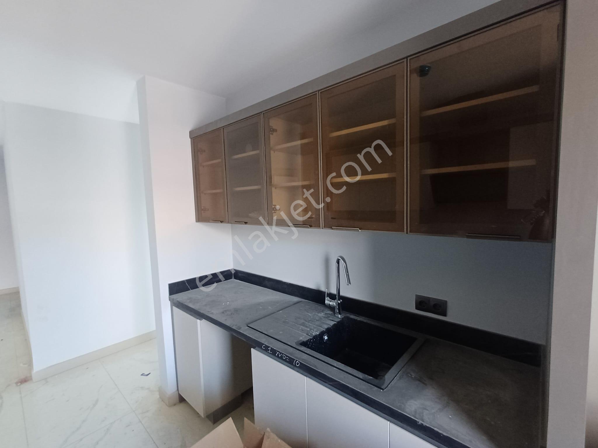 Açık Yüzme Havuzu - Kapalı Otopark - 3+1 Sıfır Daire - Görsel 13