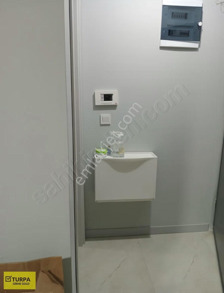 Bahçeliveler'de En İyi Fiyatla,sıfır,eşyalı,otoparklı 1+1 - Görsel 14