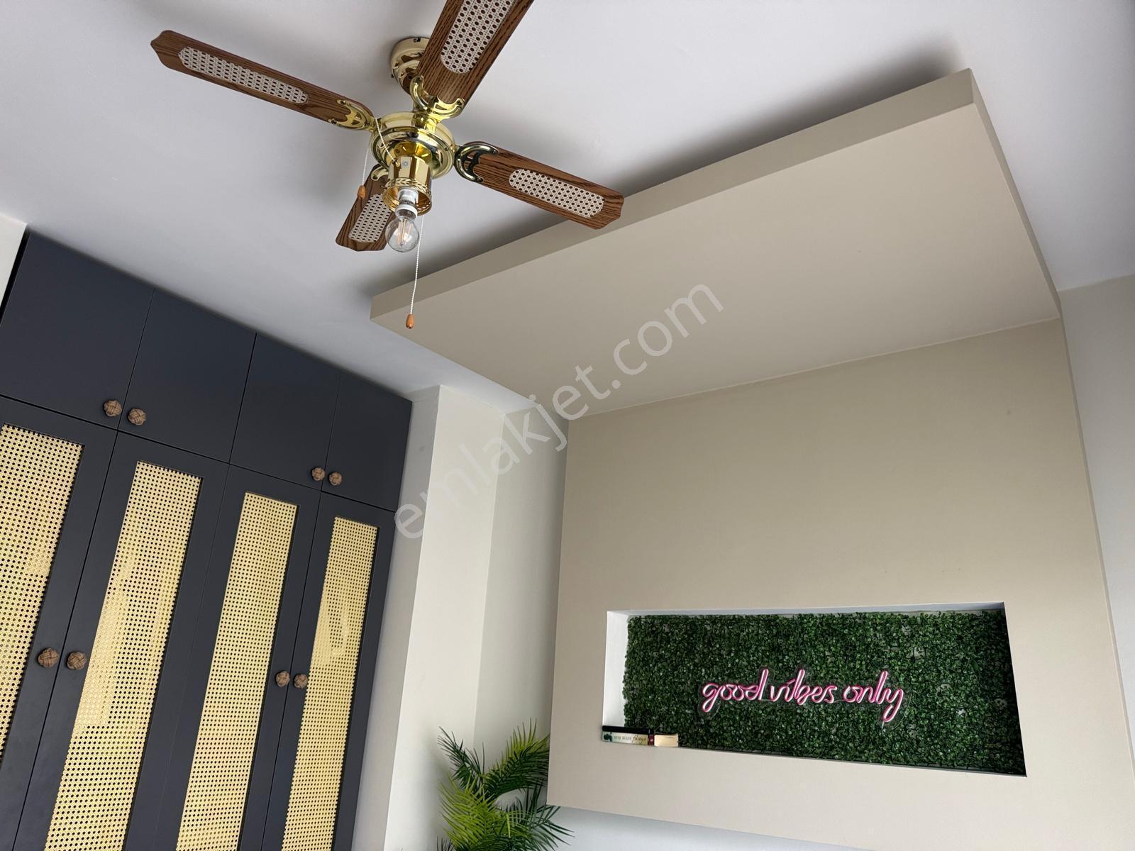 Kuşadası Davutlar Havuzlu Sitede Satılık 1+1 Bahçe Katı Daire - Görsel 19