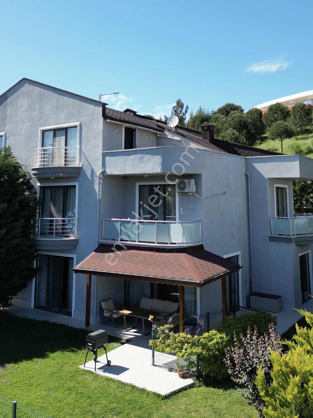 Mudanya Çağrışan'da Merkezi Konumda Geniş Bahçeli 5+1 Villa - Görsel 12