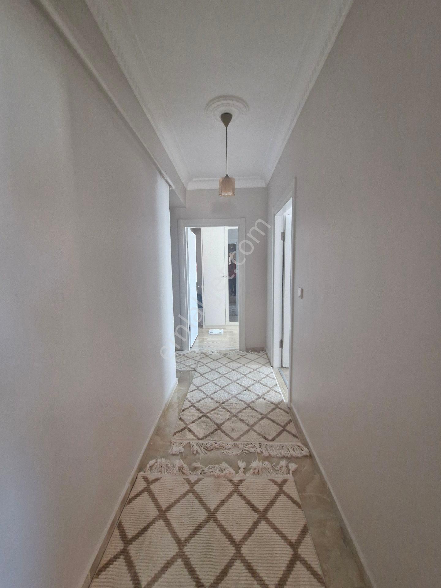 Küçükçekmece Kanarya Mah. Satılık 85 M2 2+1 Arakat - Görsel 22