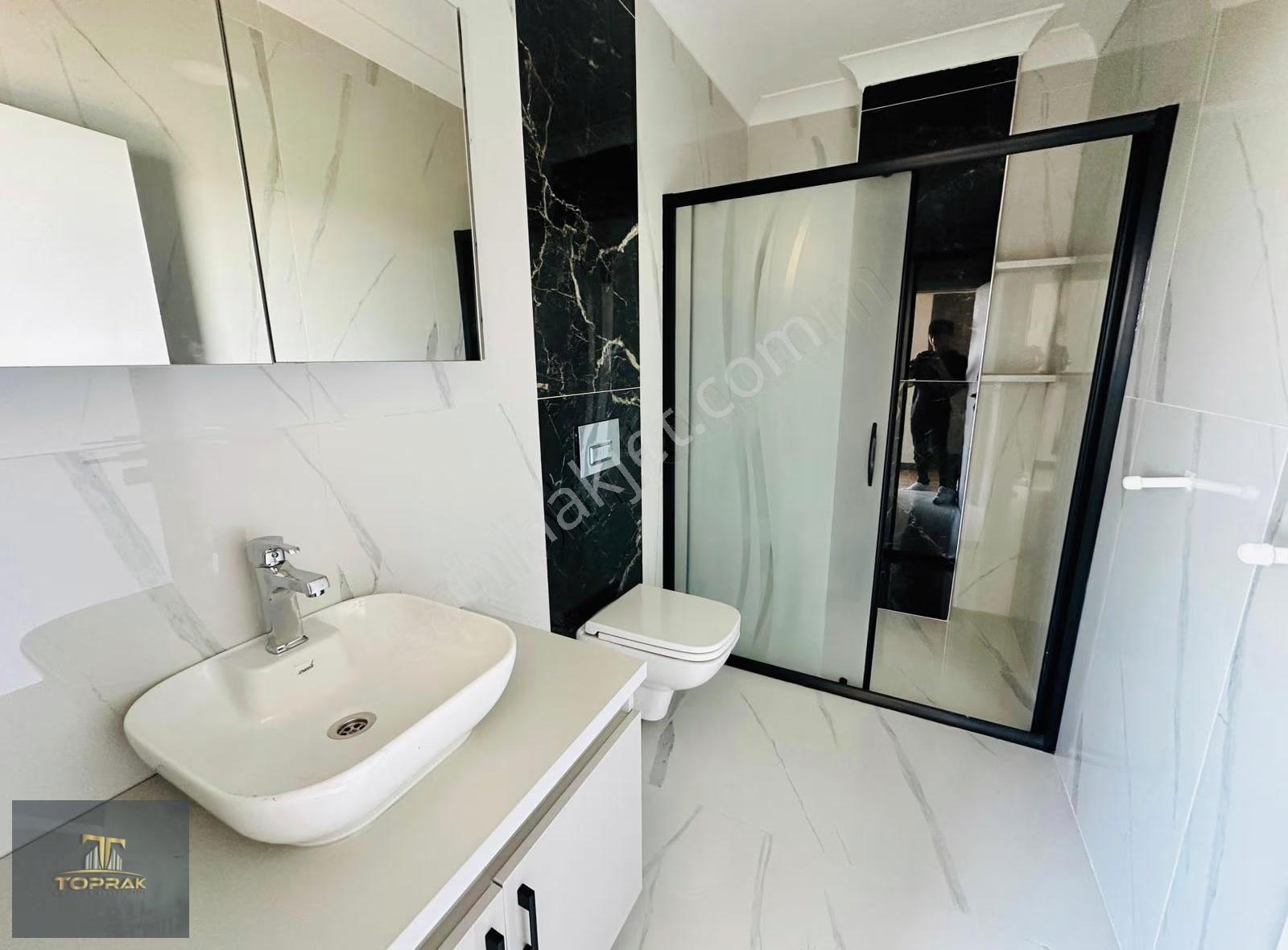 [[toprak İnşaat Firması]] Müstakil Denize Yakın Devasa 4+1 Villa - Görsel 11