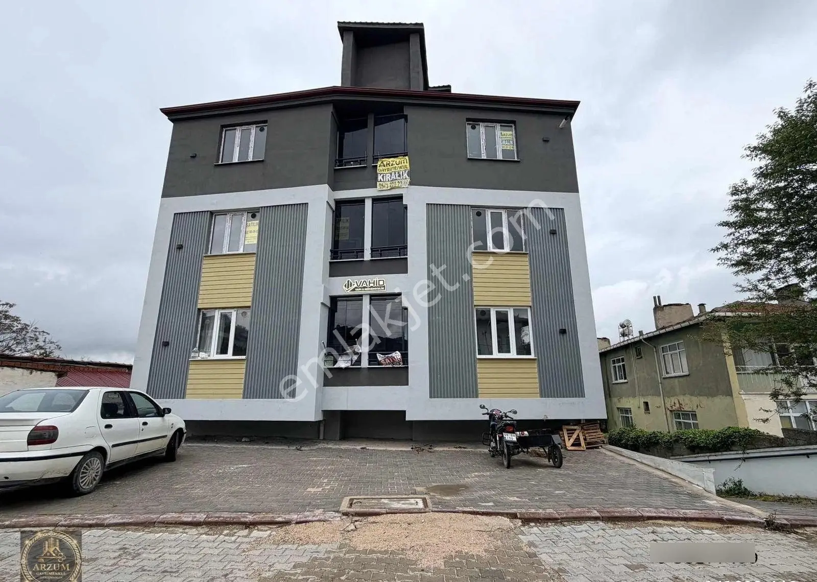 Merzifon Fen Lisesi Altında 1+1 Sıfır Daire