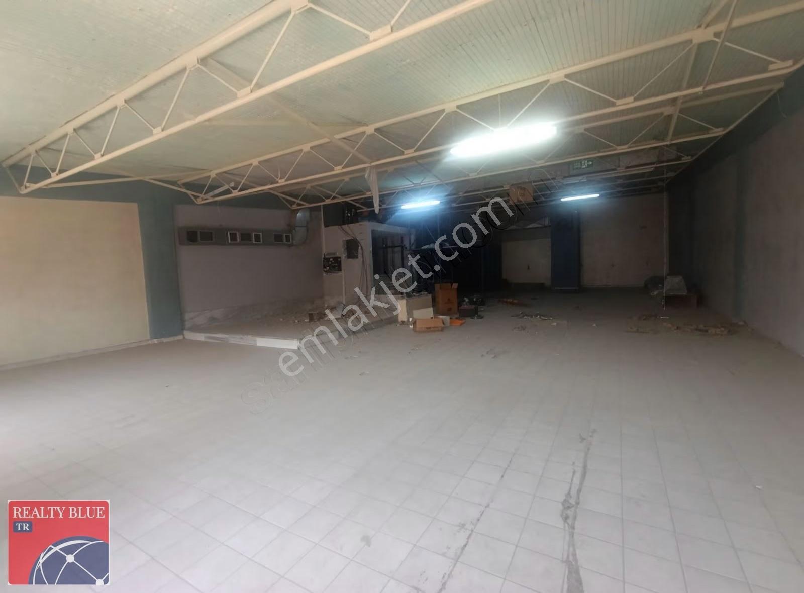 Sultanbeyli Aytop Gıda Sanayide 750m2 Kiralık İmalata Uygun Depo - Görsel 3