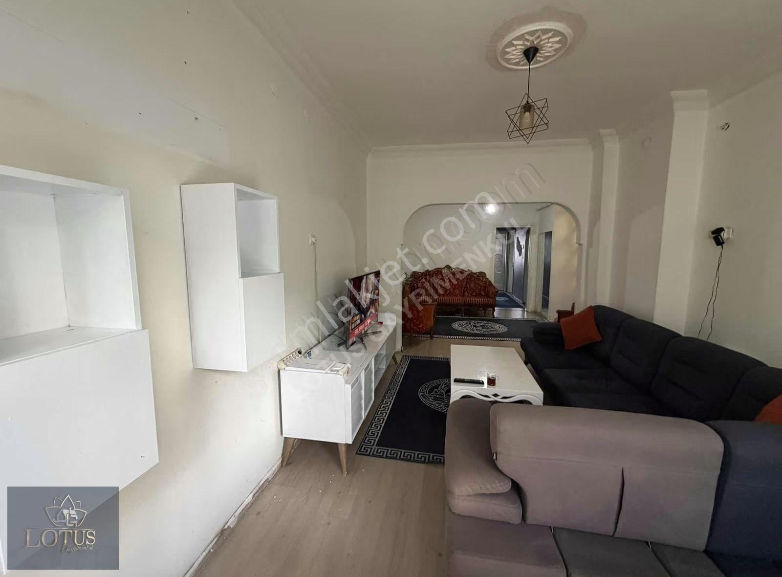 Kocaeli İzmit Merkez Yürüyüş Yolunda 3+1 130m2 Kiralık Daire - Görsel 8