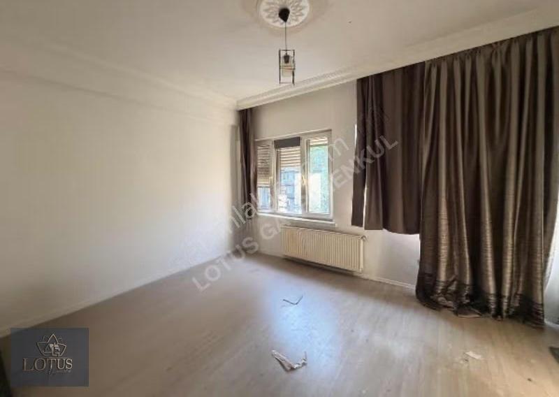 Kocaeli İzmit Merkez Yürüyüş Yolunda 3+1 130m2 Kiralık Daire - Görsel 13