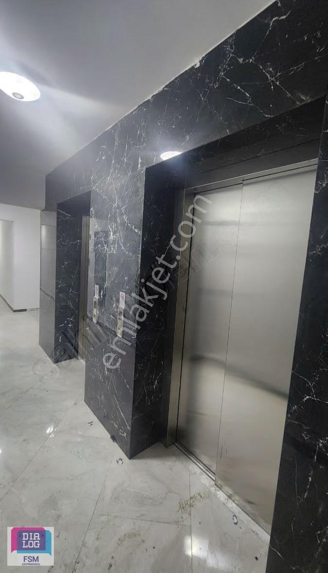 Akpınar Da Cadde Üzerinde Sıfır Binada 3+1 Kiralık Daire - Görsel 2