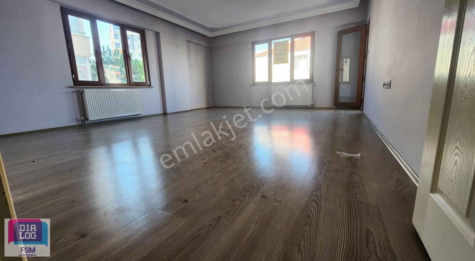 Bağlaraltı Mahallesinde 3+1 150 M2 Geniş Ferah Satılık Daire
