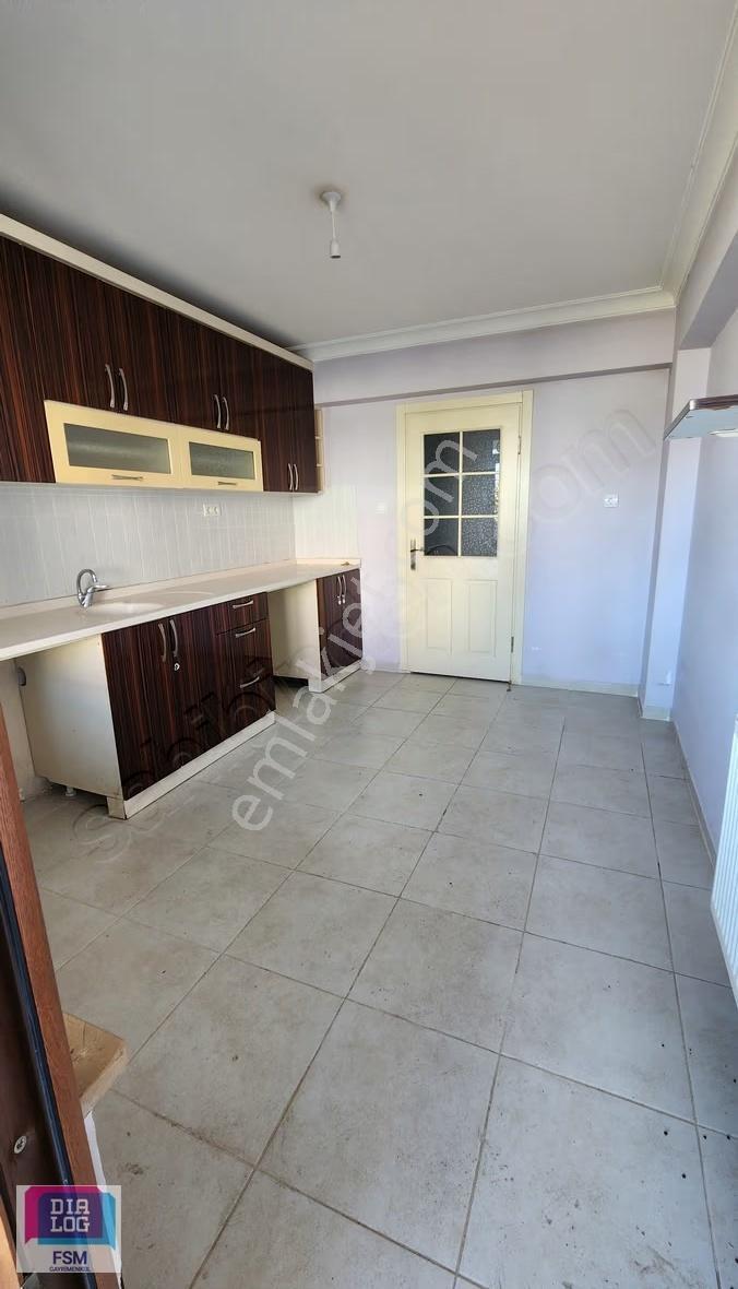 Bağlaraltı Mahallesinde 3+1 150 M2 Geniş Ferah Satılık Daire - Görsel 4