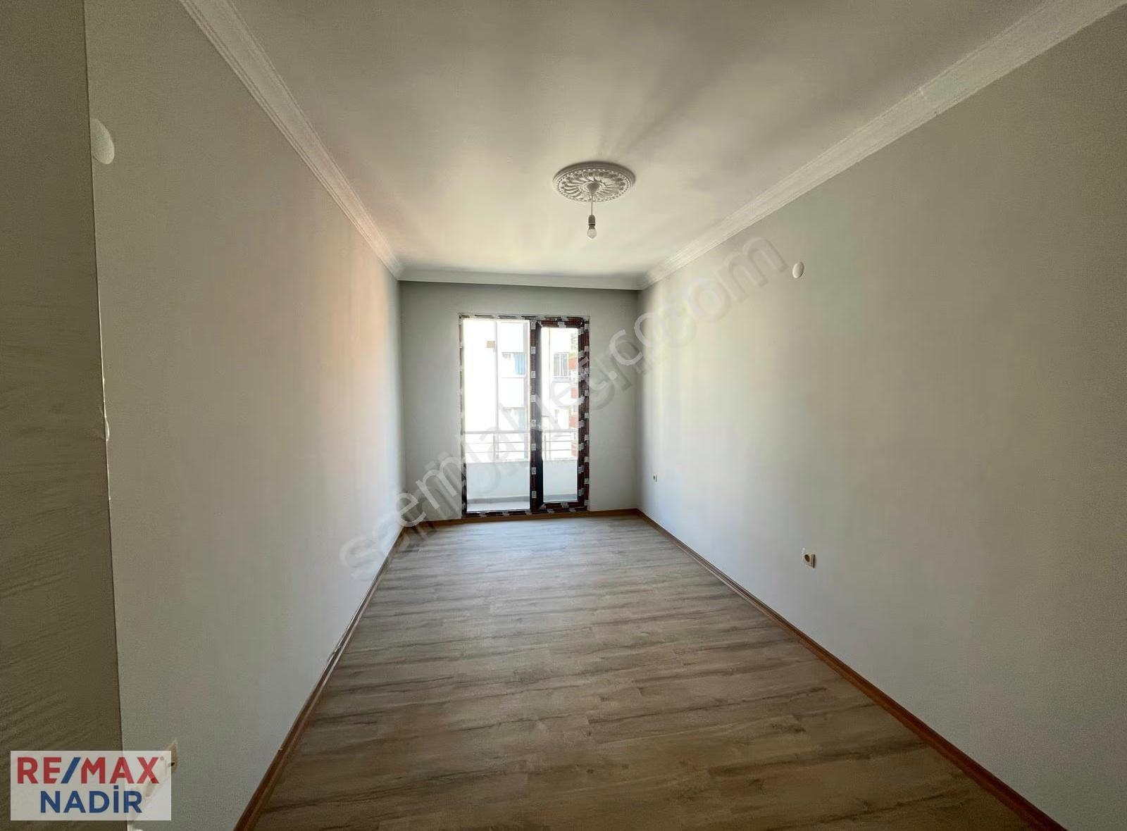 Re/max'ten Tirebolu Demirci Mah.'de Sıfır 3+1 Daireler - Görsel 8
