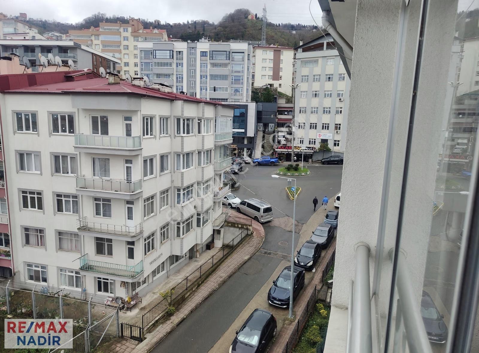 Remax Çıtlakkale'de Valilik Yanı 110 M2 2+1 Kiralık Daire - Görsel 17