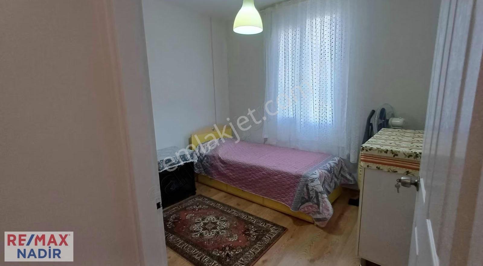 Özderede Denize Yürüme Mesafesinde Eşyalı Satılık Tripleks Villa - Görsel 8