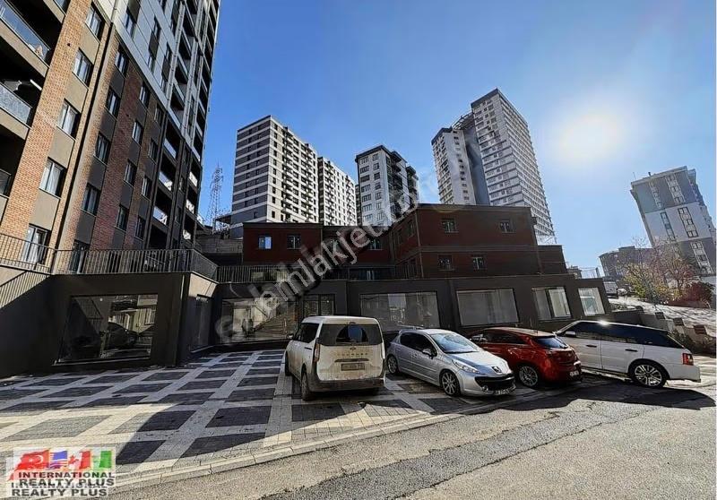 Kartal Yakacıkta İş Merkezi Üzeri Dubleks Daire - Görsel 9