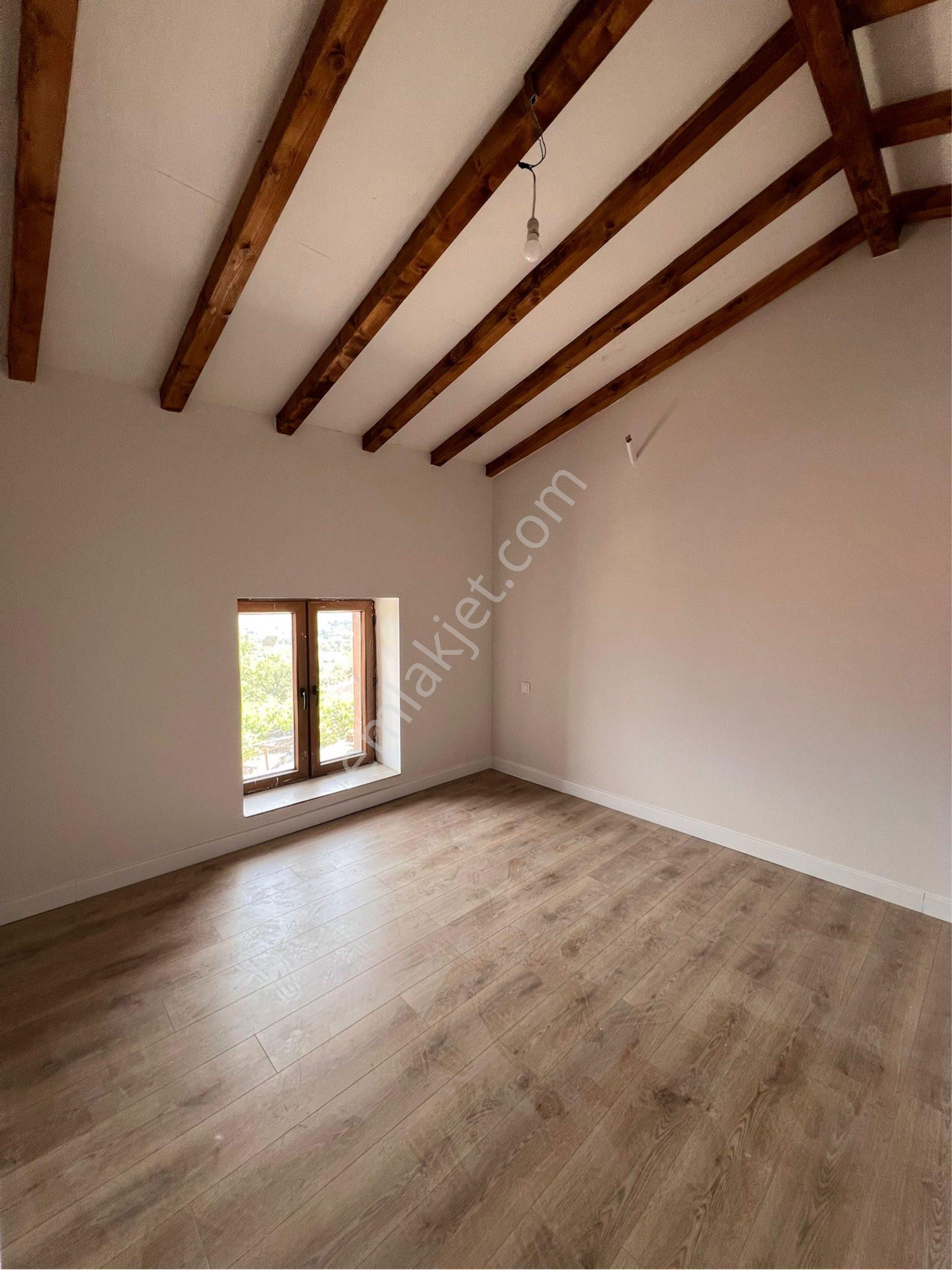Premium Taş Mimariyle İnşa Edilmiş Eşsiz Köy Evi - Görsel 17