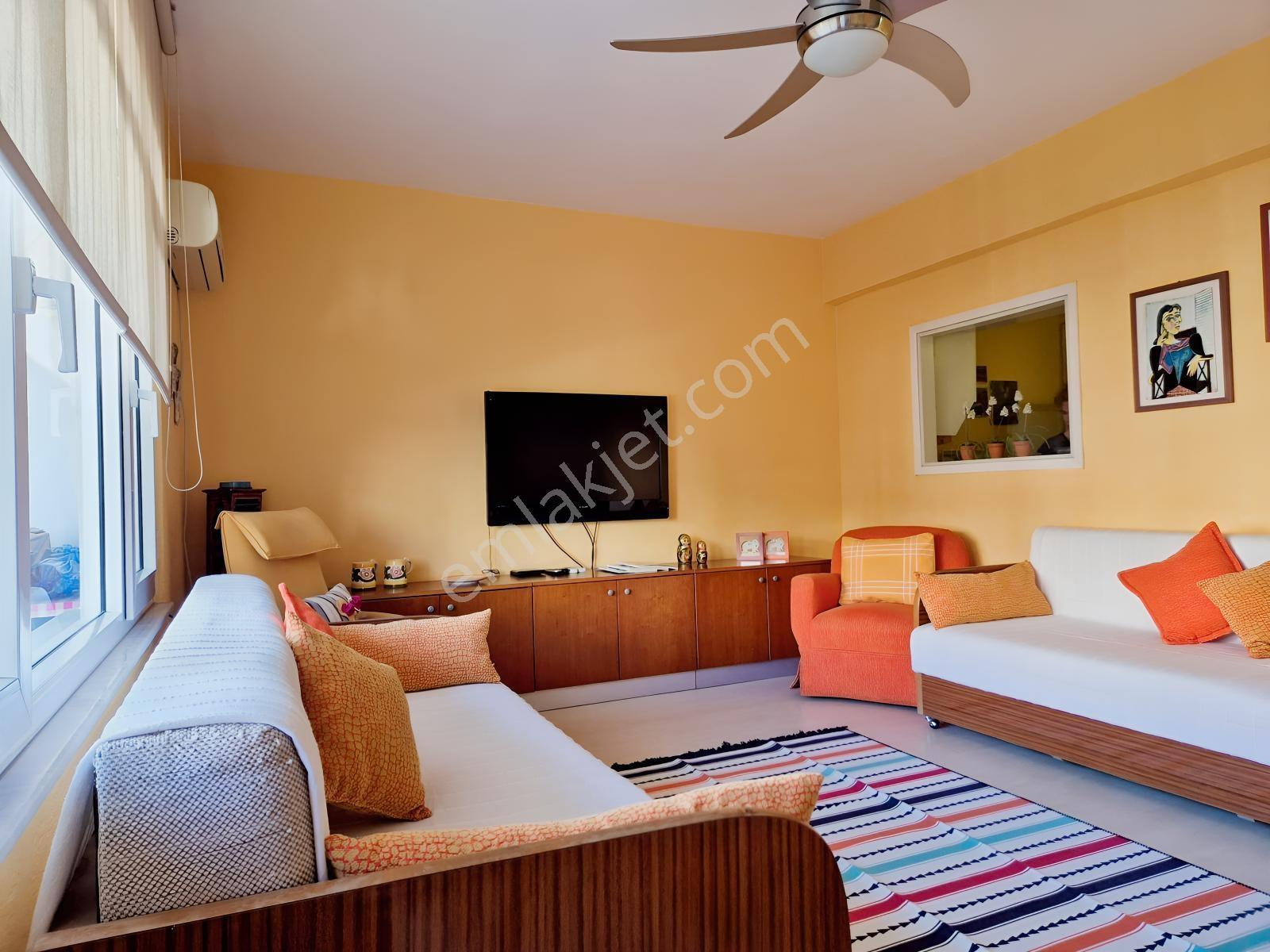 Route 10'dan Ayvalık Sarımsaklı Sahilde Sezonluk Kiralık Daire - Görsel 3