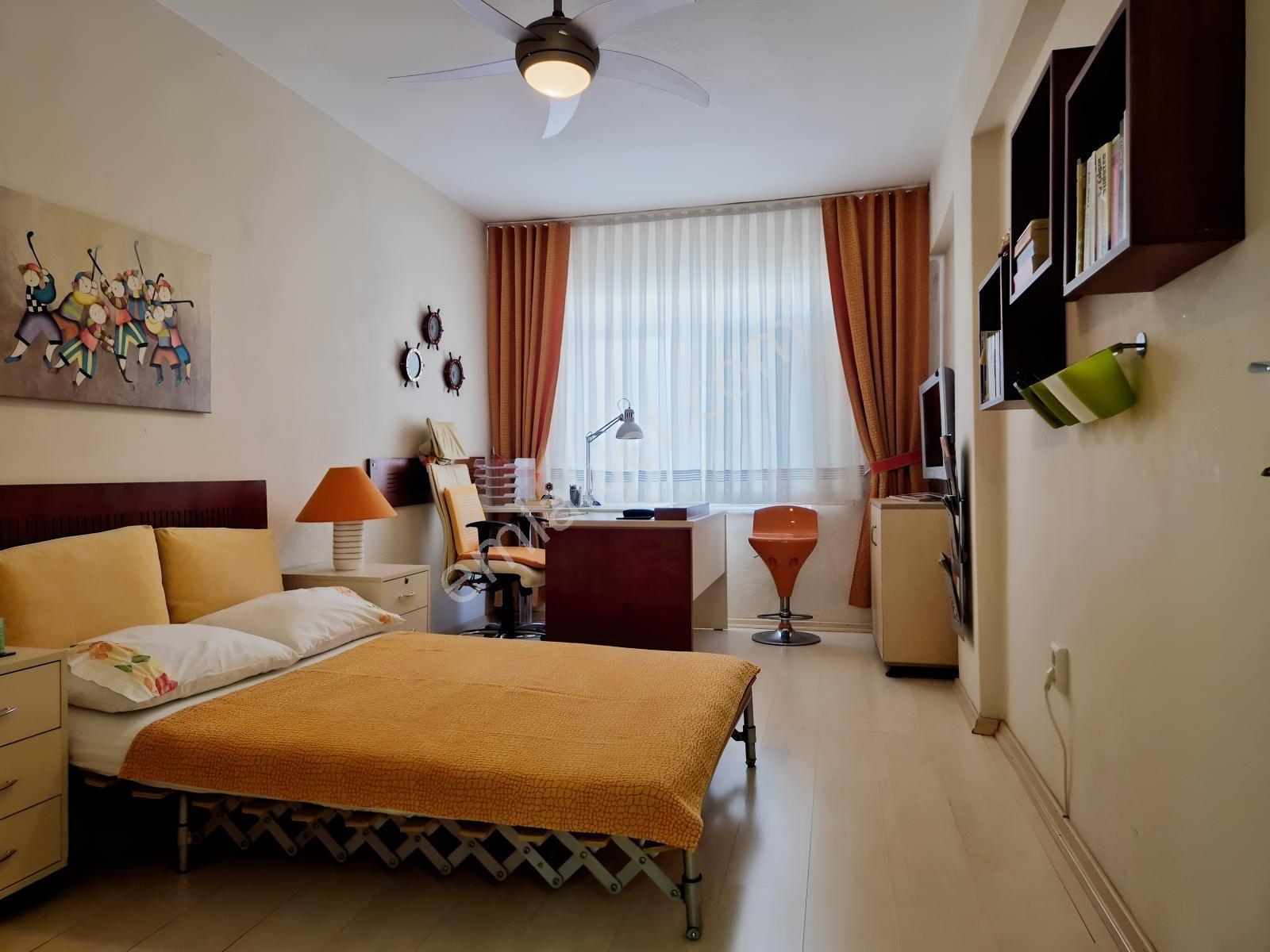Route 10'dan Ayvalık Sarımsaklı Sahilde Sezonluk Kiralık Daire - Görsel 6