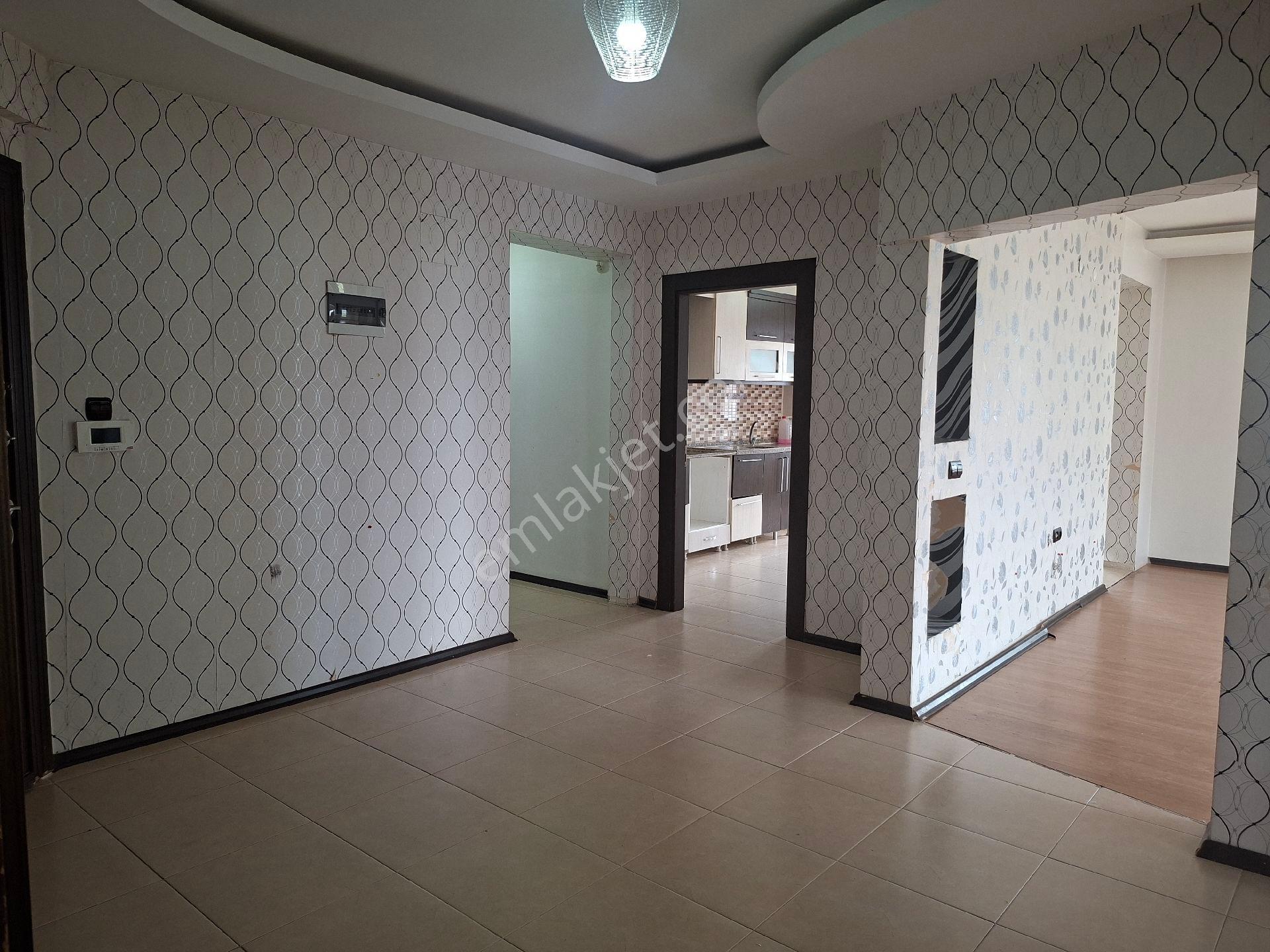 Kiralık 8 Katlı Binanın 8 Katı Aşağı Kayabaşı Mahallesi Hastaneye Okullara Yakın - Görsel 8