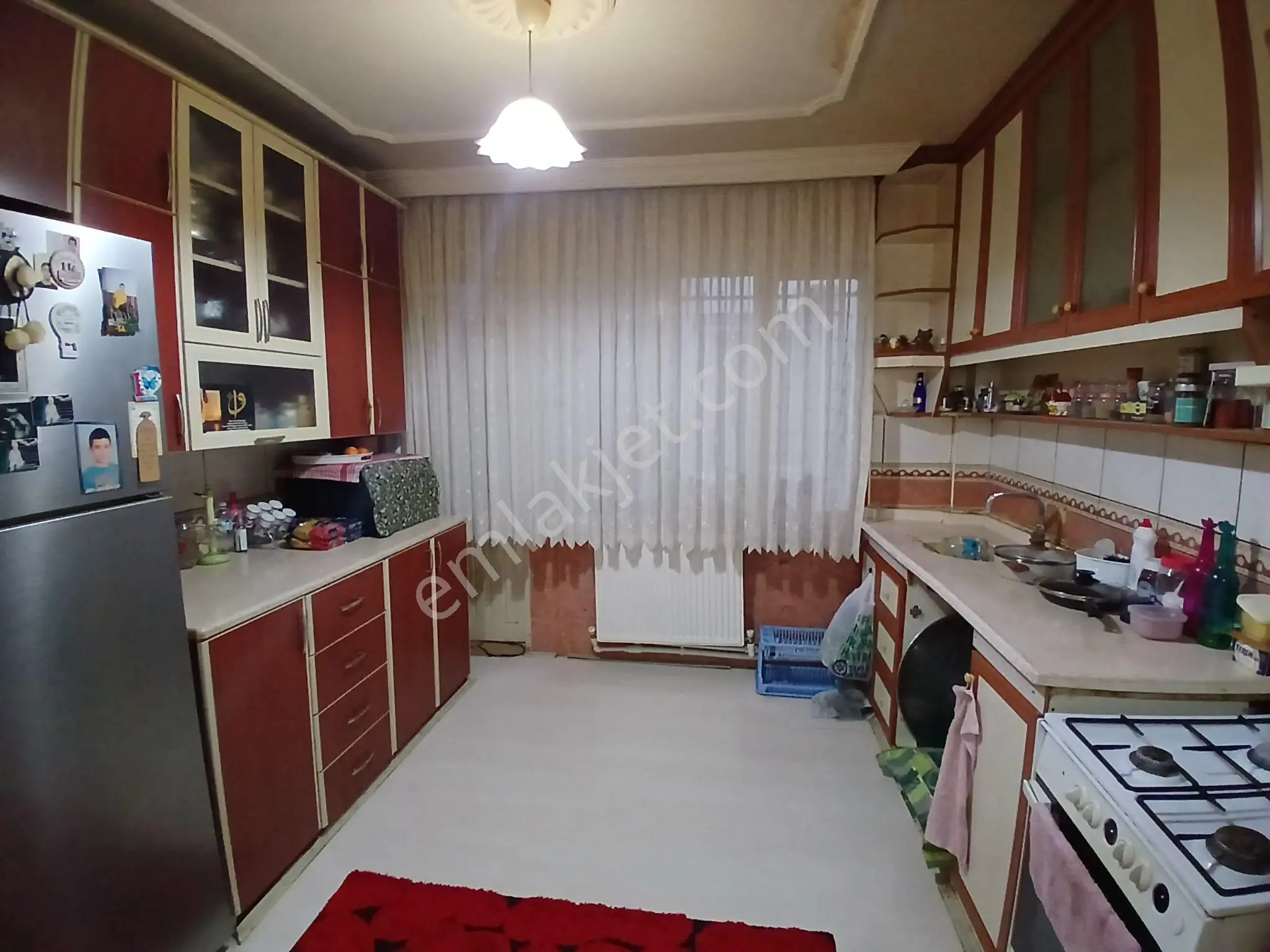 Akçay Emlak'tan Akşehir Stadyum Yanında Bakımlı Ara Kat Geniş Satılık 3+1 Daire - Görsel 4
